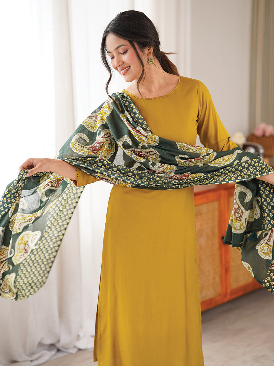 Women's Mustard Rayon Solid Straight Kurta Set