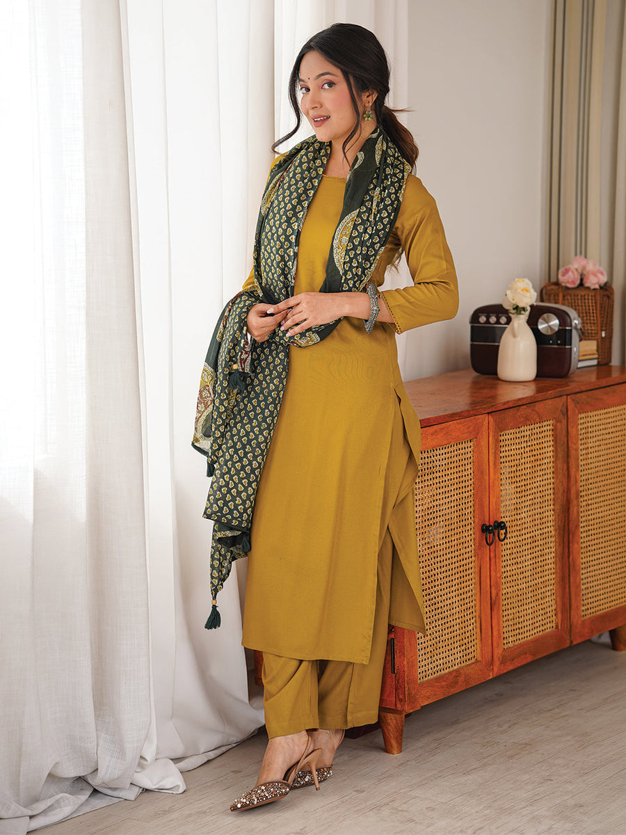Women's Mustard Rayon Solid Straight Kurta Set