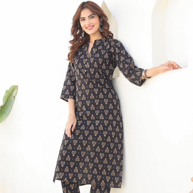 Black Pure Cotton Floral Printed Straight Kurta Pant Set
