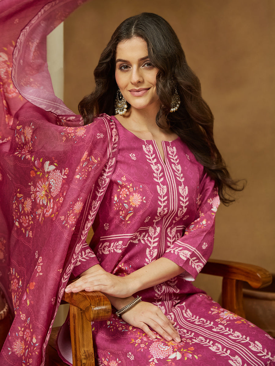 Women's Pink Cotton Blend Floral Printed Straight Kurta Set